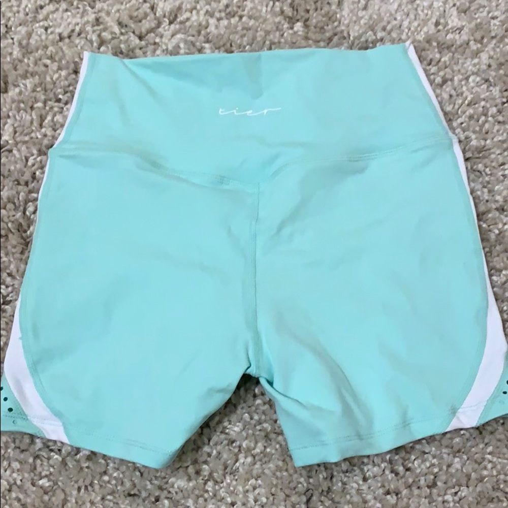 Tier Activewear meraki shorts